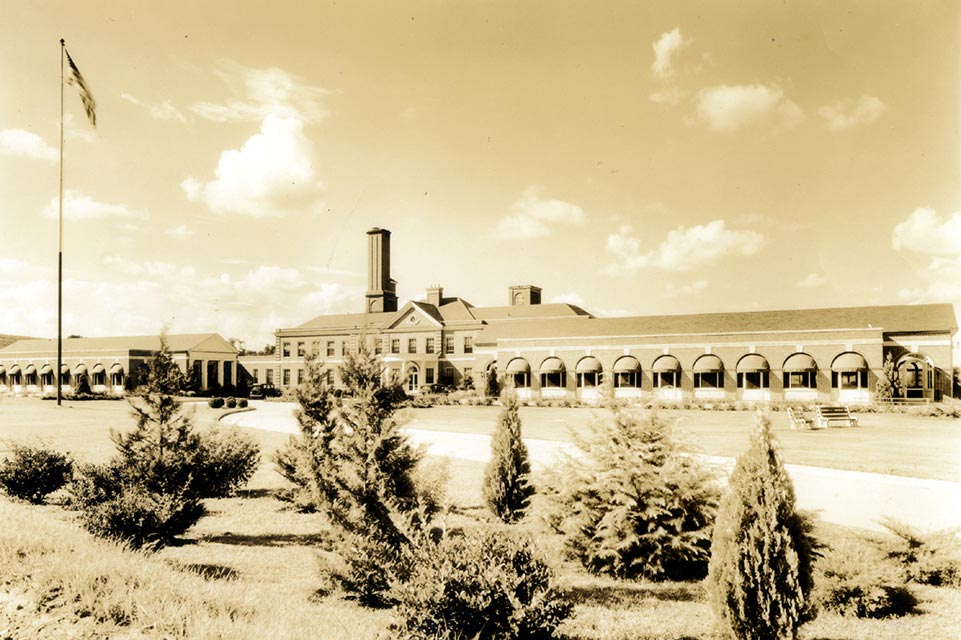 exterior del hospital original de Greenville