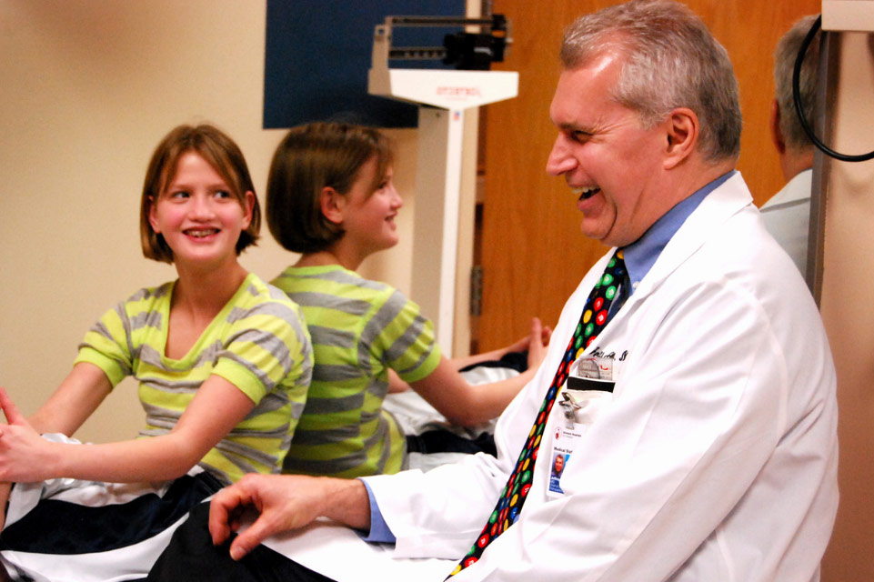 Doctor Ackman with limb discrepancy patient