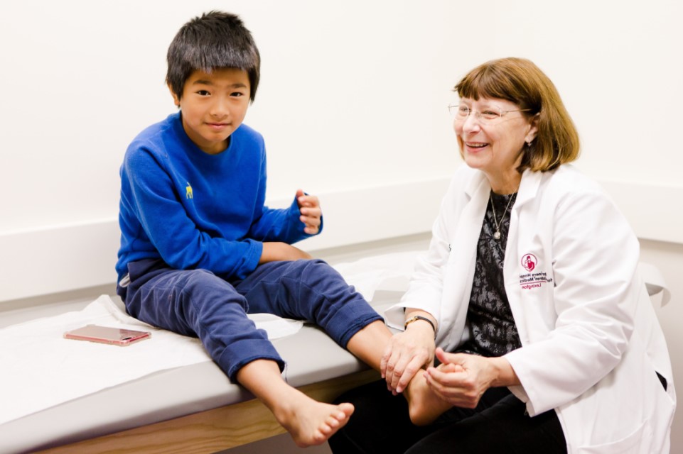 physician examines patient