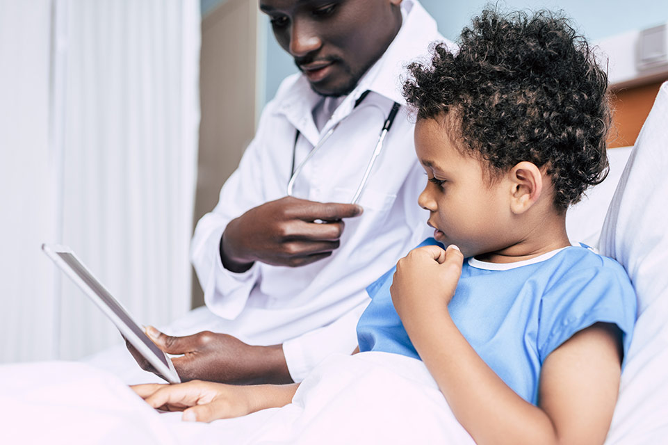 un médecin et un patient